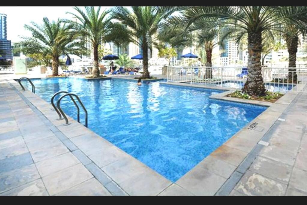 Dubai Marina 1 Bedroom Apt. Walking Distance Jbr. מראה חיצוני תמונה